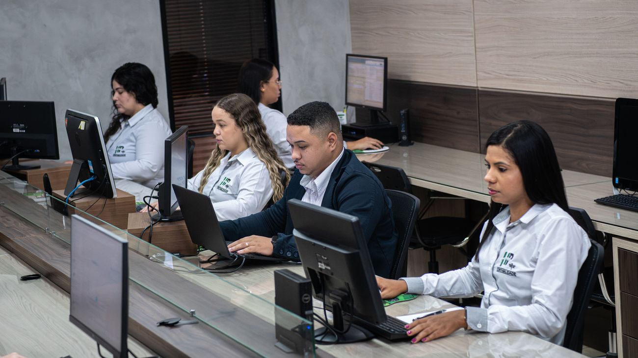 Escritório da HP Contabilidade em operação